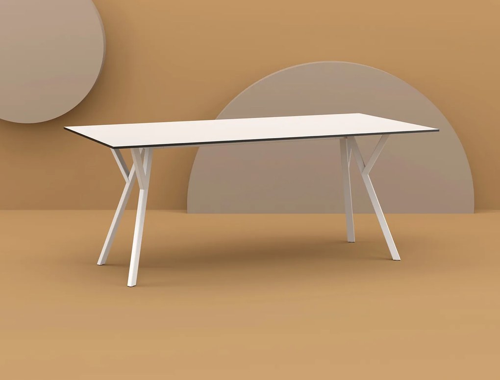 Prostokątny stół Max Table 180 do domu i kawiarni