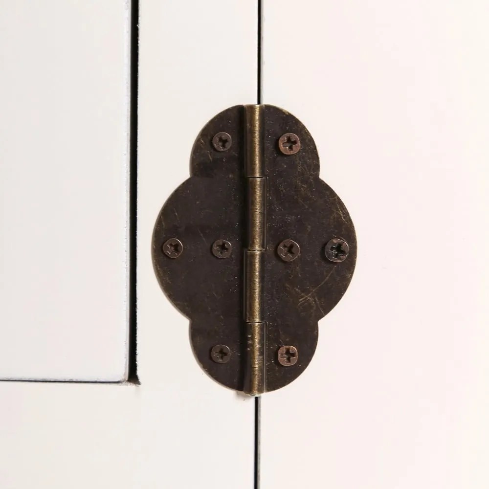 Biała niska komoda 130x50,5 cm Oriente – Ixia