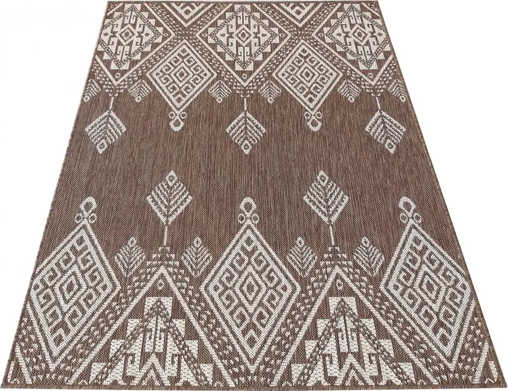 Brązowy dywan dwustronny w stylu boho T7-F36