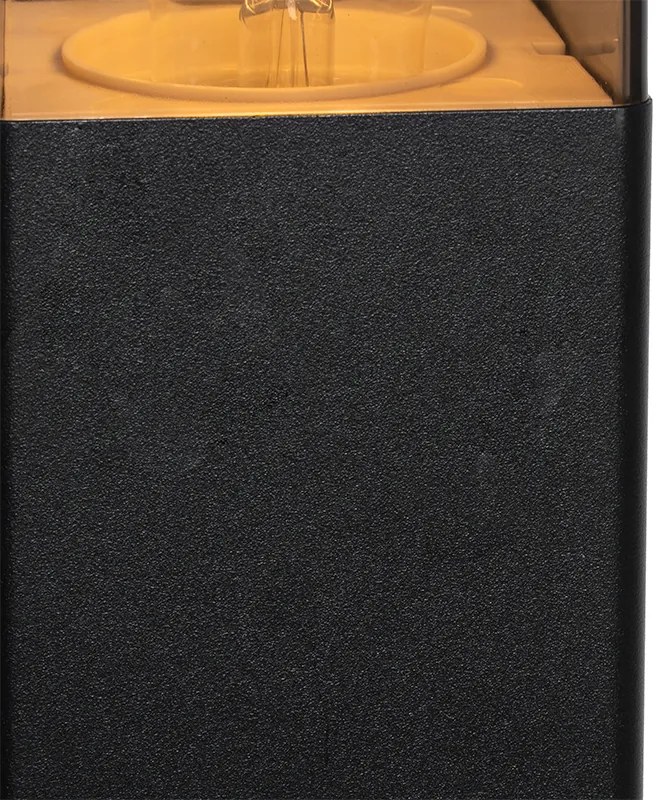 Stojąca lampa zewnętrzna czarna 70 cm IP44 z przydymionym szkłem - Dania