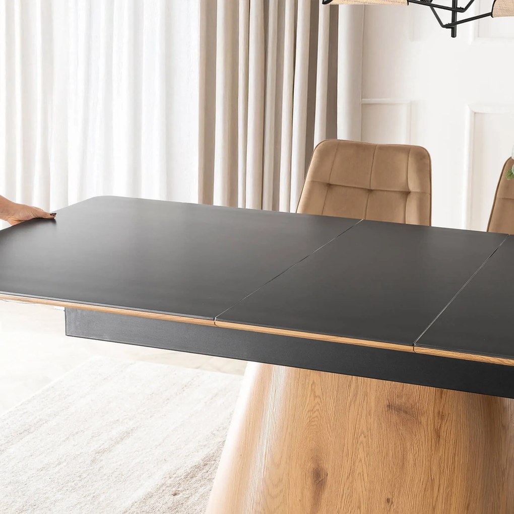 Zestaw Stół Rozkładany Ceramiczny LIZBONA 160-200 cm Czarny/Dąb i 4 Krzesła Tapicerowane RODRI Beżowe Nowoczesne