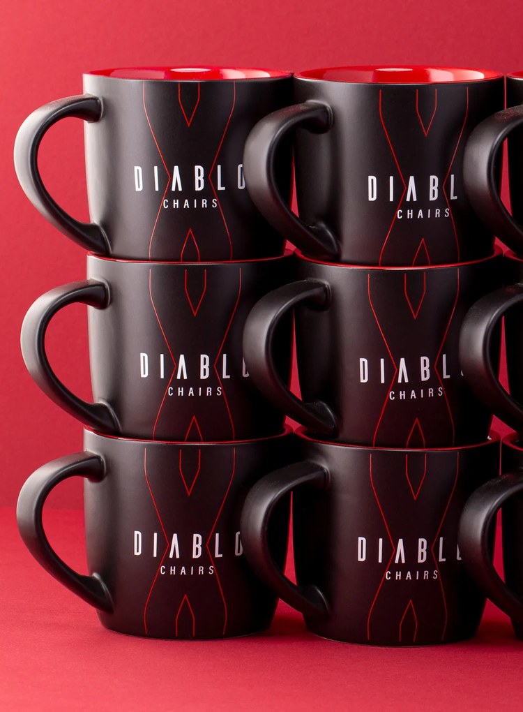 Kubek Diablo Chairs, czarno-czerwony