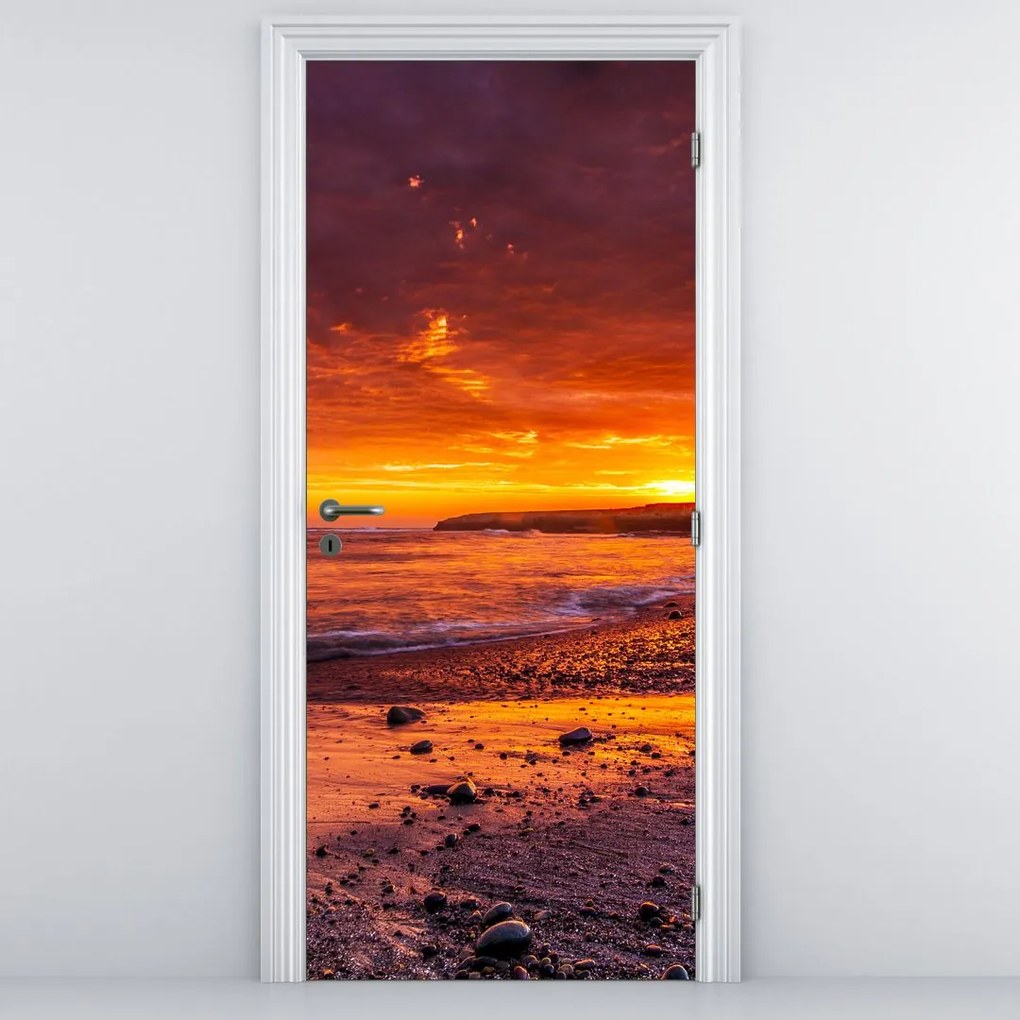 Fototapeta na drzwi - Zachód Słońca nad morzem (95x205cm)
