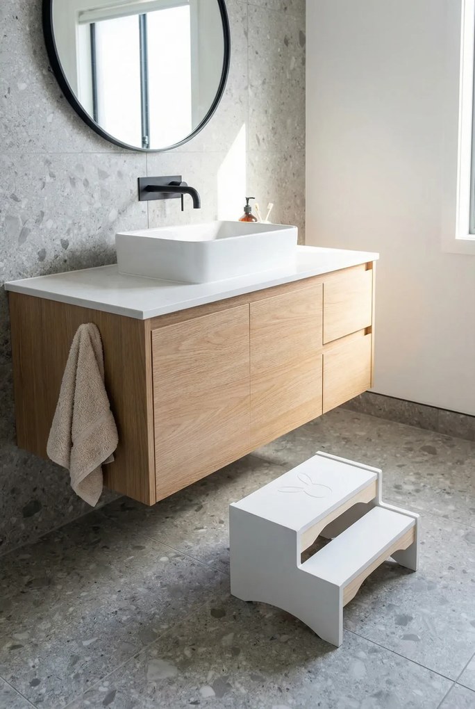 Biały drewniany podest dziecięcy M1-F98