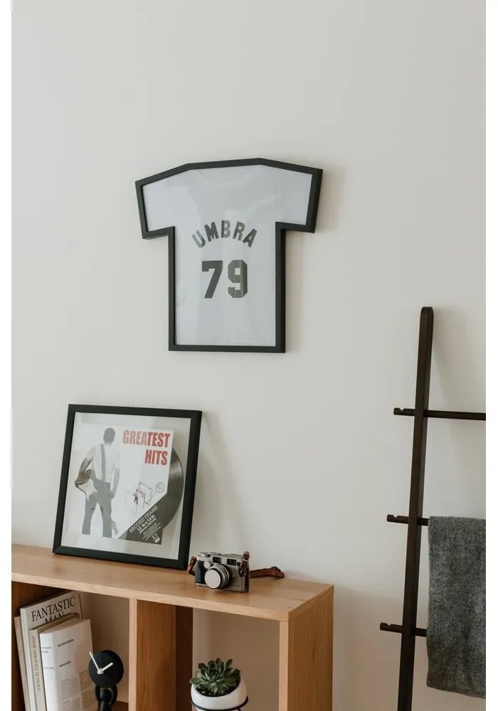 Czarna plastikowa ramka ścienna 50x54,5 cm T-Frame – Umbra
