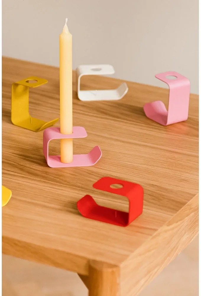 Metalowy świecznik Flec – noo.ma