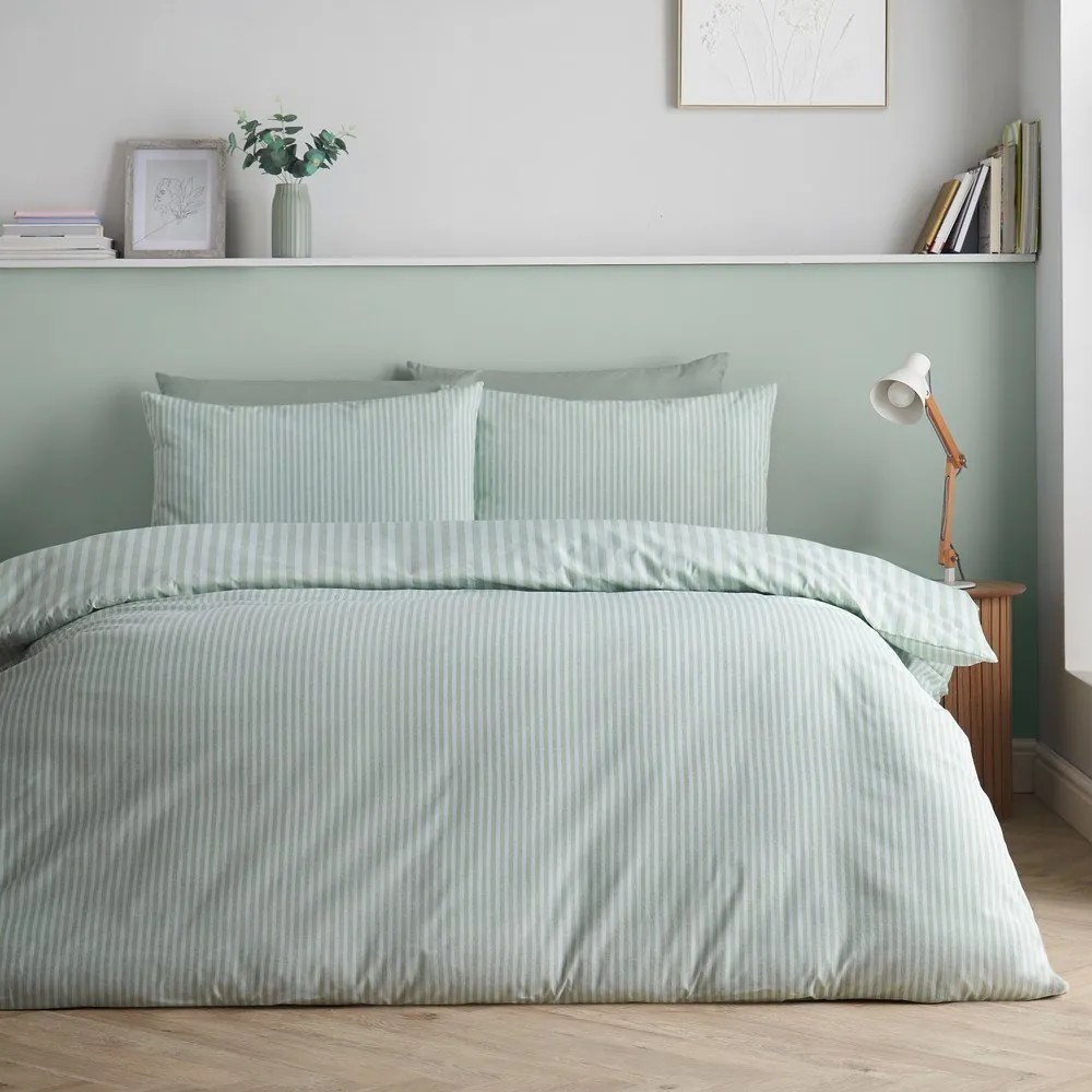 Zielona pościel dwuosobowa 3-częściowa 230x220 cm Epping Textured Stripe – Catherine Lansfield