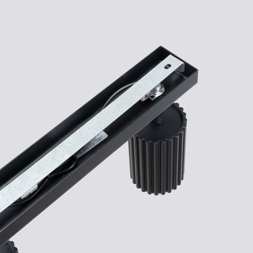 Listwa oświetleniowa 6-punktowa KARBON 6L czarna ryflowana SOLLUX  LIGHTING