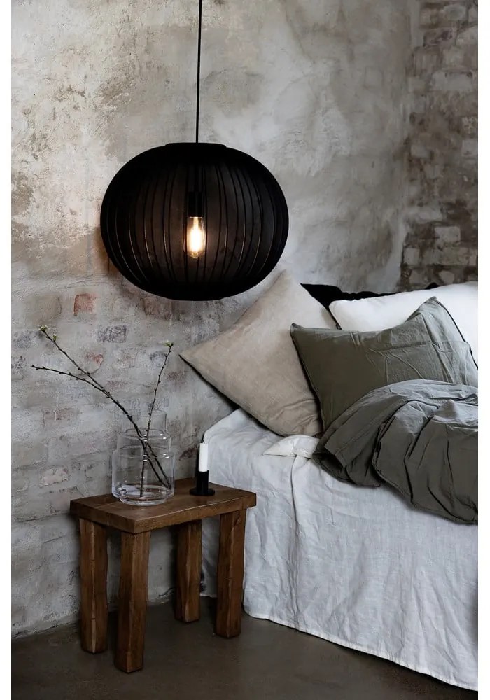 Czarna lampa wisząca z tekstylnym kloszem ø 50 cm Florence – Markslöjd