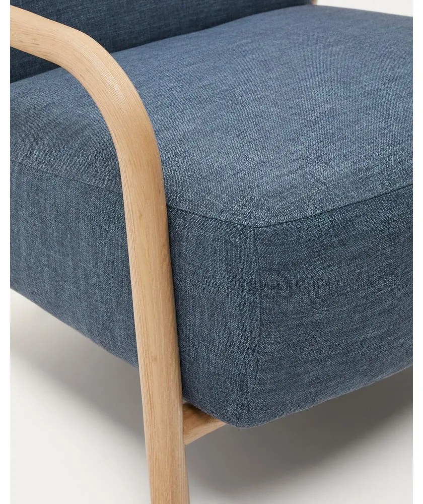 Niebieski fotel Sylo – Kave Home