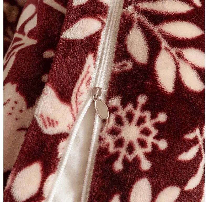 PrzytulneMieszkanie.pl PrzytulneMieszkanie.pl Pościel z mikropluszu FOREST ANIMALS burgund. Rozmiar pościeli: 80 x 80 cm | 135 x 200 cm