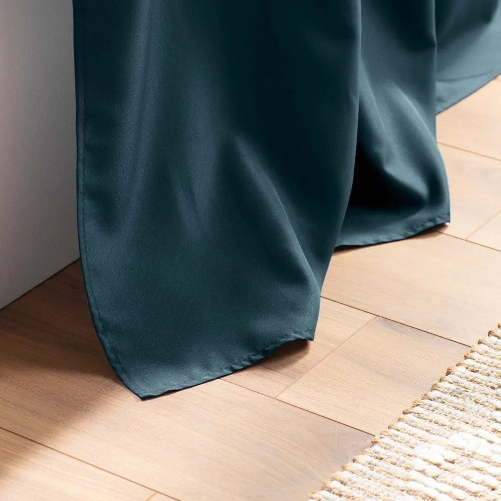 Ciemnoniebieska zasłona 140x260 cm Essentiel – douceur d'intérieur