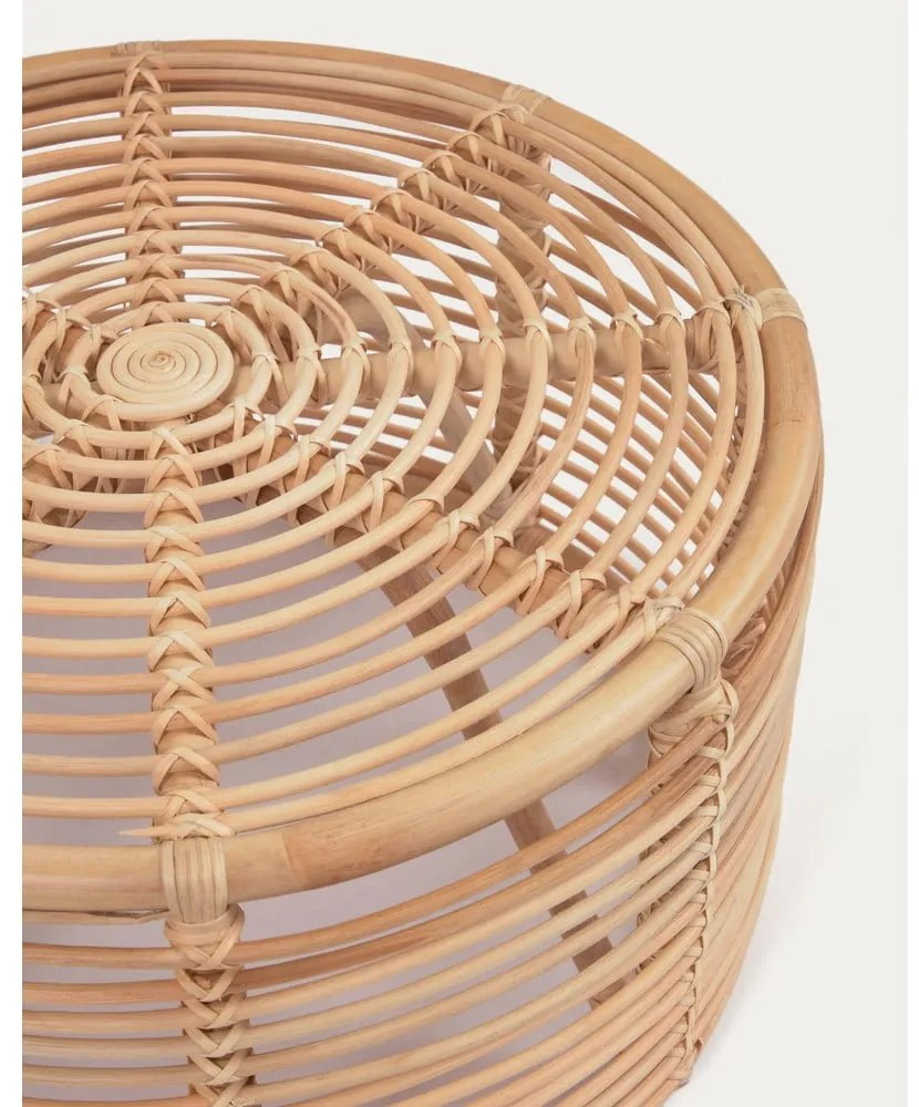 Rattanowy okrągły stolik w naturalnym kolorze ø 66 cm Kohana – Kave Home