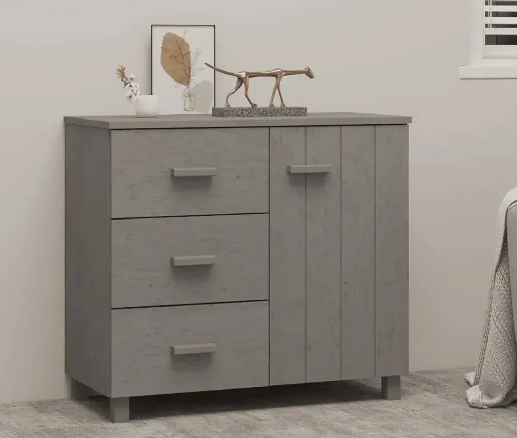 Jasnoszara komoda drewniana w stylu rustykalnym G3-G63