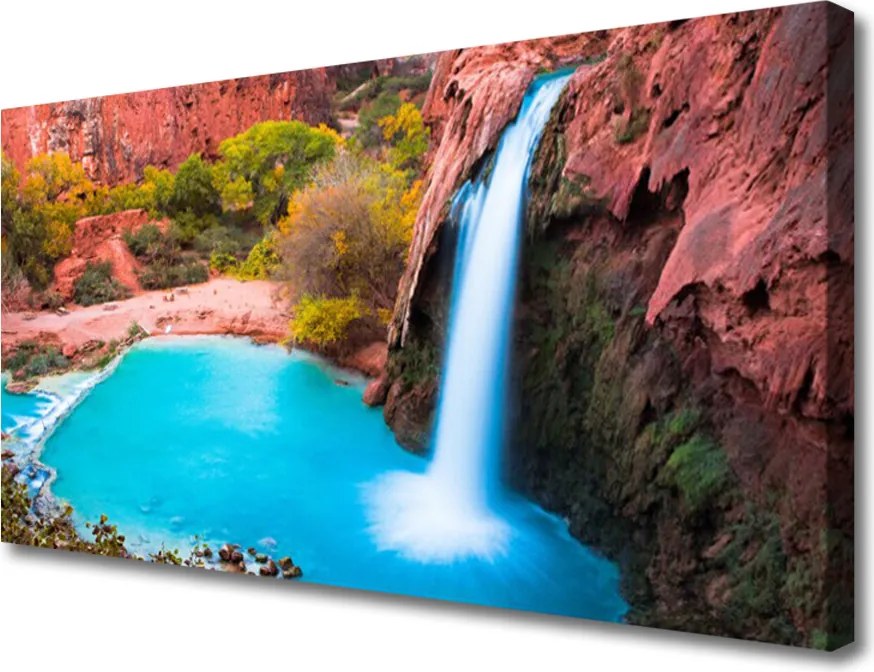 Obraz na płótnie Potężny Wodospad Górski