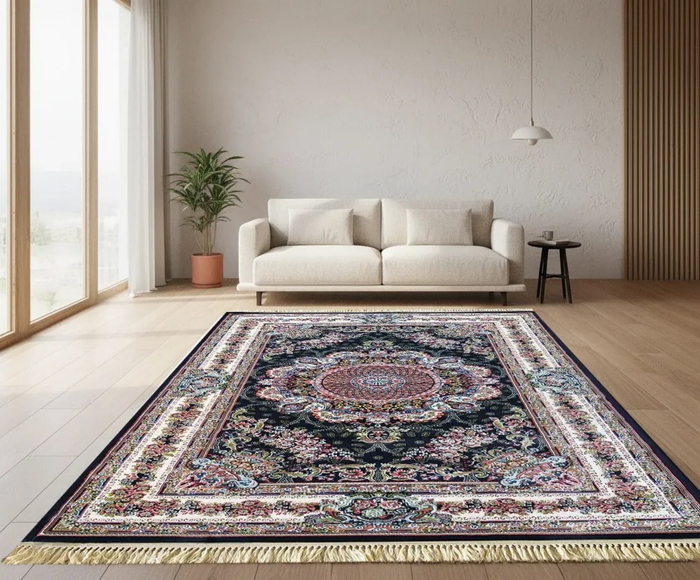 Tradycyjny dywan z wzorami A2-R70