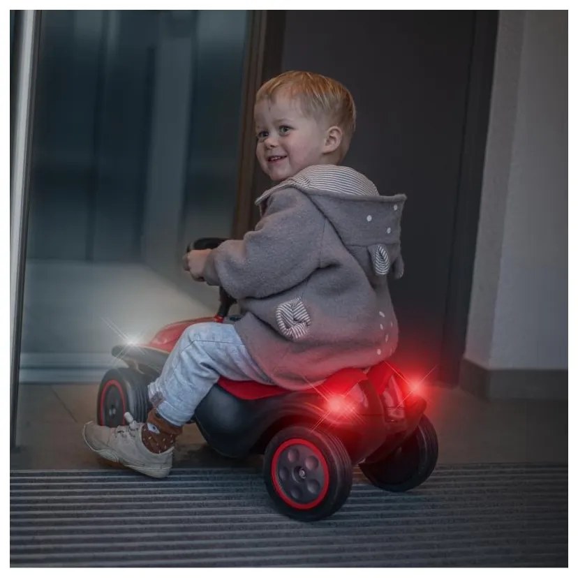 Big bobby car next 2.0 czerwony światła led