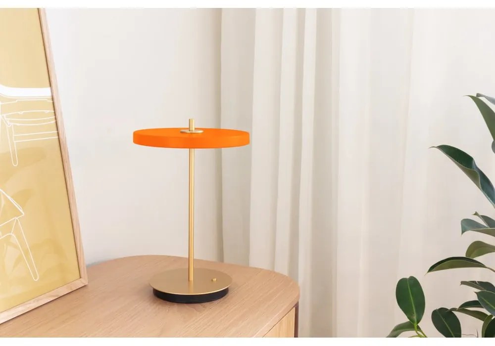 Pomarańczowa lampa stołowa LED ze ściemniaczem i metalowym kloszem (wysokość 31 cm) Asteria Move – UMAGE