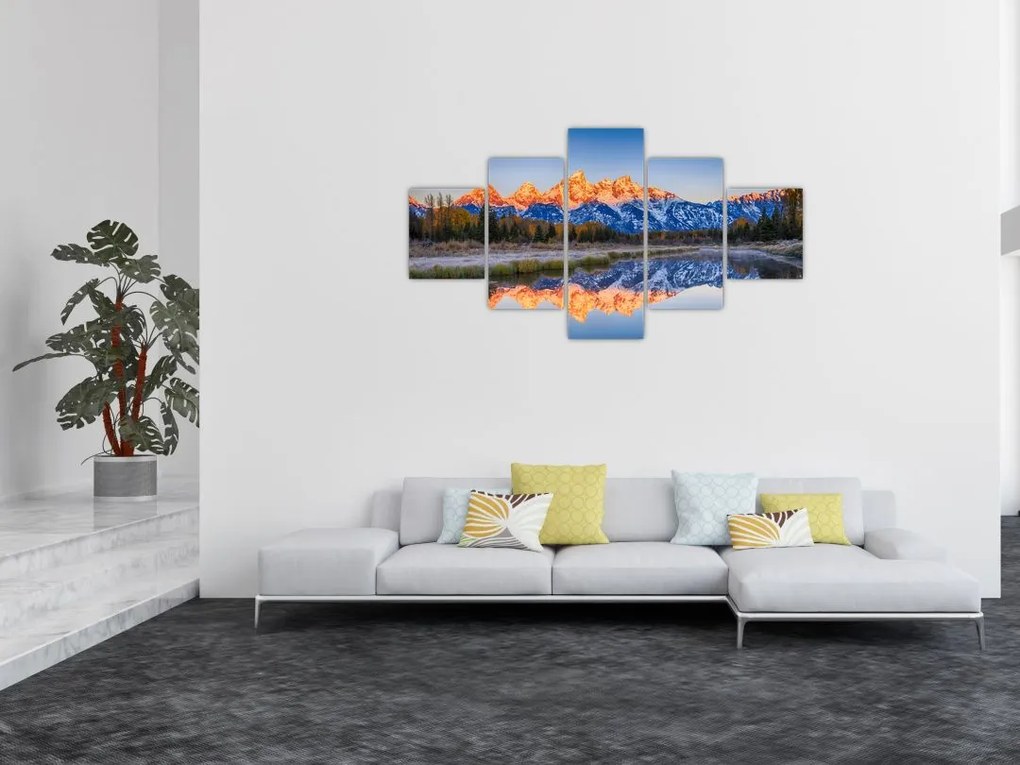 Obraz ośnieżonych szczytów górskich (125x70 cm)