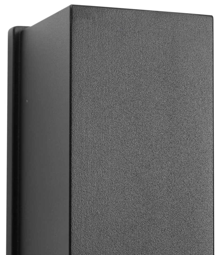 Czarny kinkiet magnetyczny z możliwością ładowania LED - Baleno