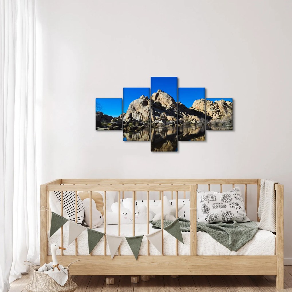 Obraz odbicia skał (125x70 cm)