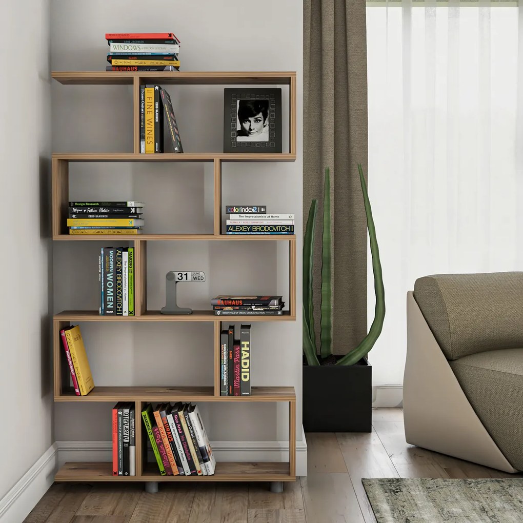 Biblioteczka Elif Pine