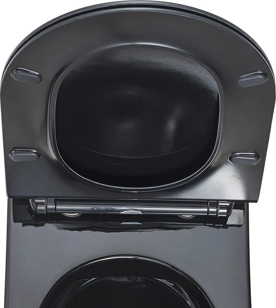 Płaska pokrywa toalety z miękkim zamknięciem