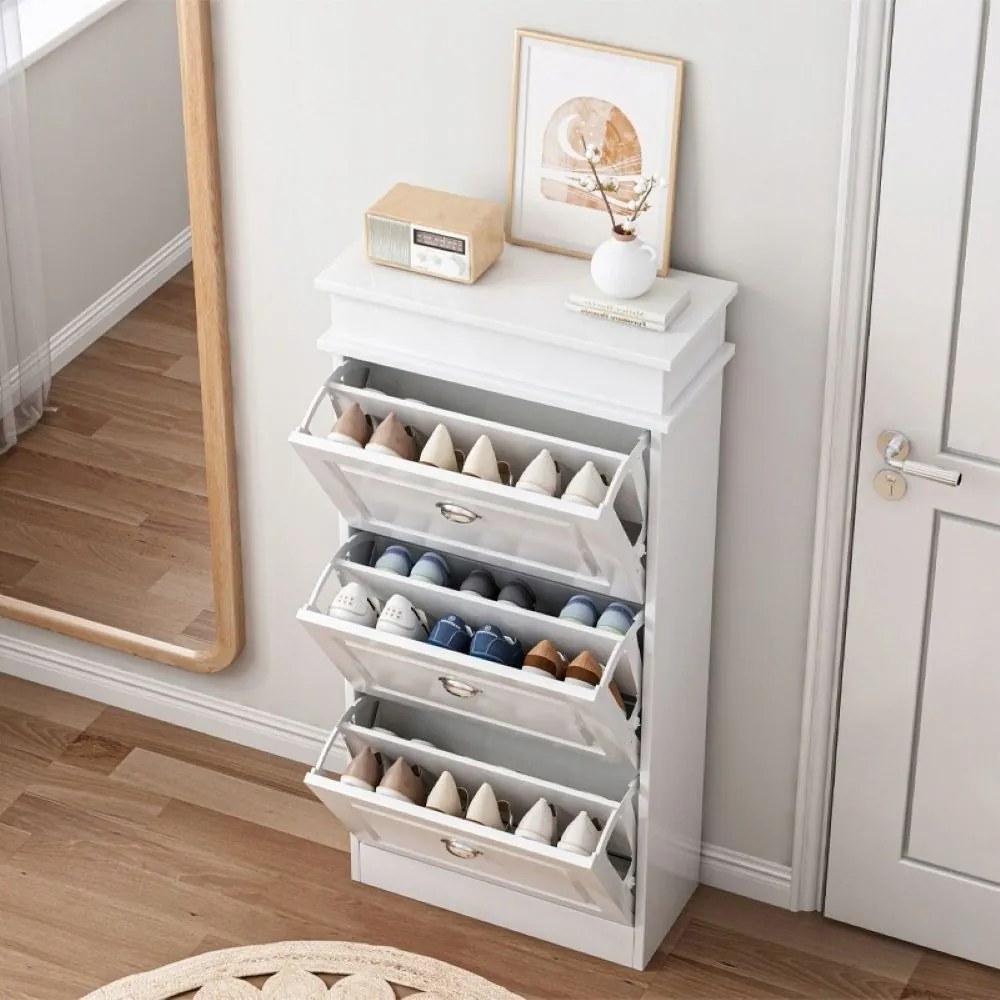 Biała szafka na buty w stylu skandynawskim z 3 drzwiami – 52x117x23 cm, MDF