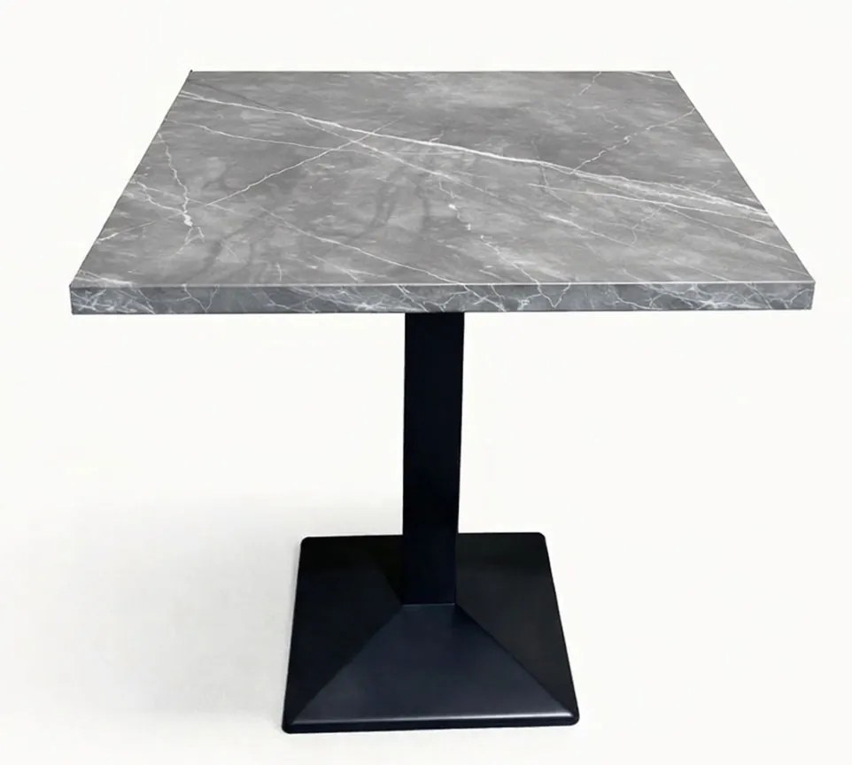 Stó Kuat Czarny 70cm