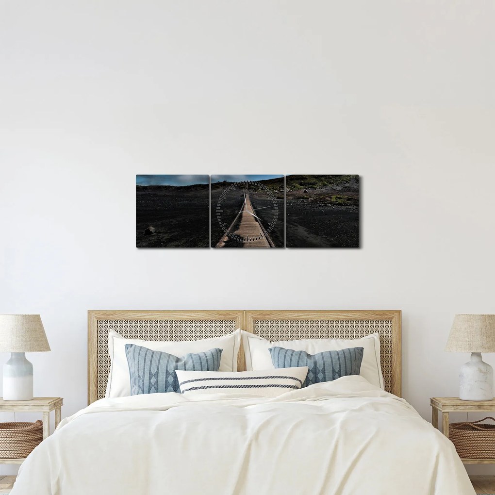 Obraz drewnianej ścieżki o zmierzchu (z zegarem) (90x30 cm)