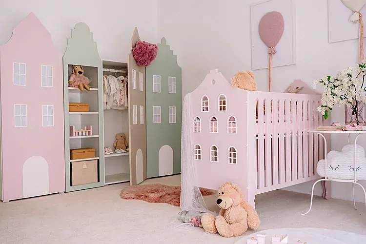 Beżowa szafa domek M0-H86