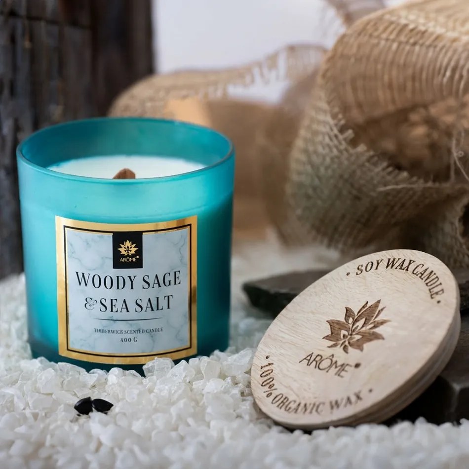 Arome Świeca sojowa Woody Sage and Salt 400 g zdrewnianym knotem i pokrywką