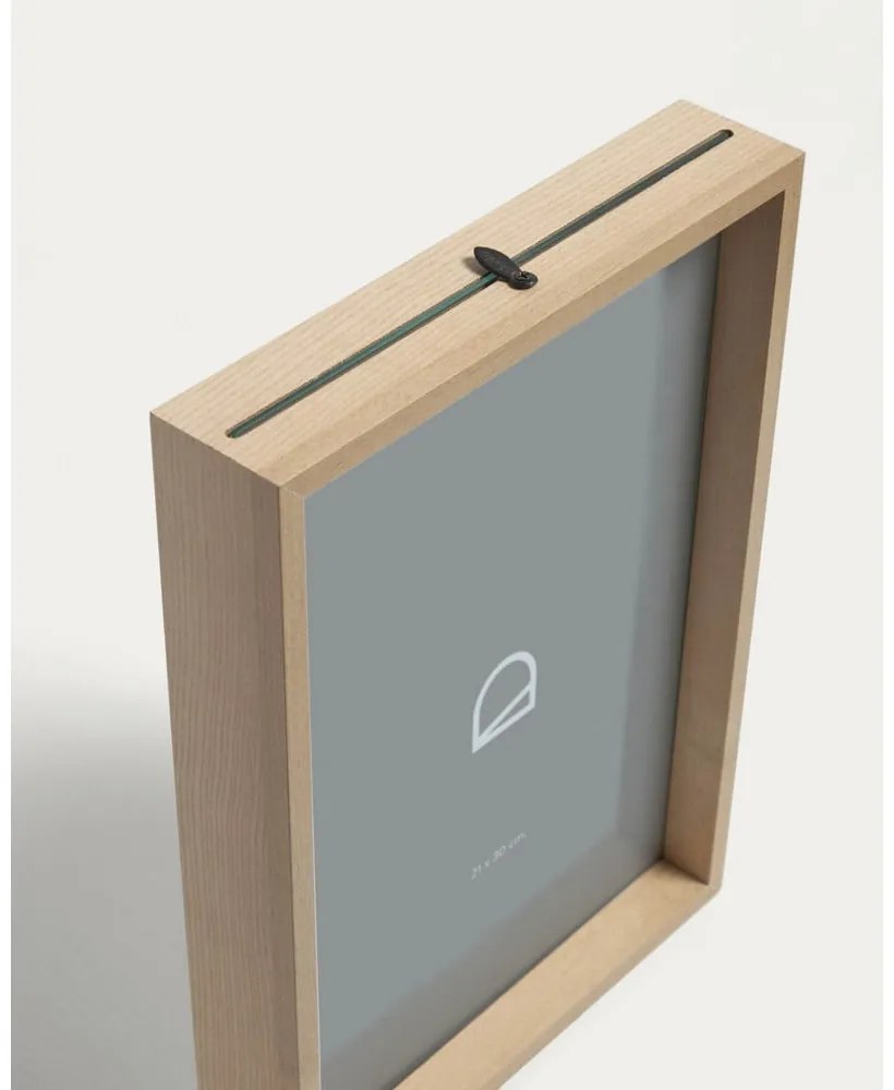 Ramka stojąca w naturalnym kolorze 22,5x31,5 cm Flavina – Kave Home