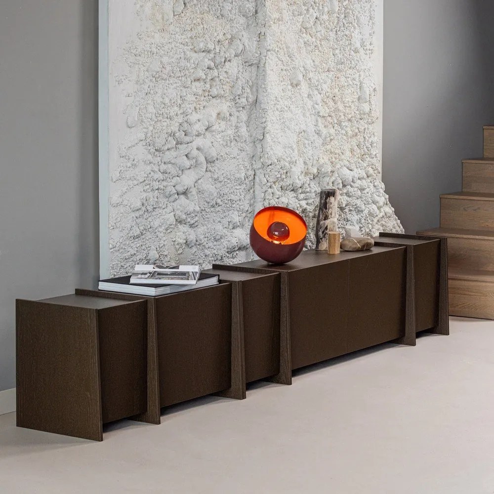 Ciemnobrązowa szafka pod TV w dekorze jesionu 102x53x44 cm Brock – WOOOD