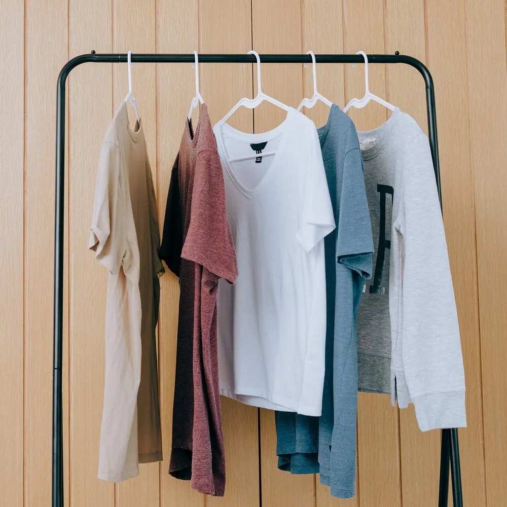 Plastikowe wieszaki zestaw 5 szt. – Addis