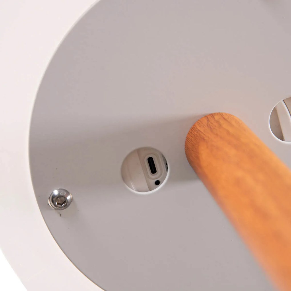 Lampa podłogowa zewnętrzna biała z wbudowanym, regulowanym panelem słonecznym i ładowalnym LED IP65 - Chloe Plant