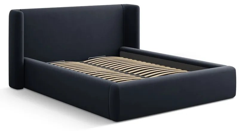 Ciemnoniebieskie tapicerowane łóżko dwuosobowe ze schowkiem ze stelażem 140x200 cm Jason – Windsor &amp; Co Sofas