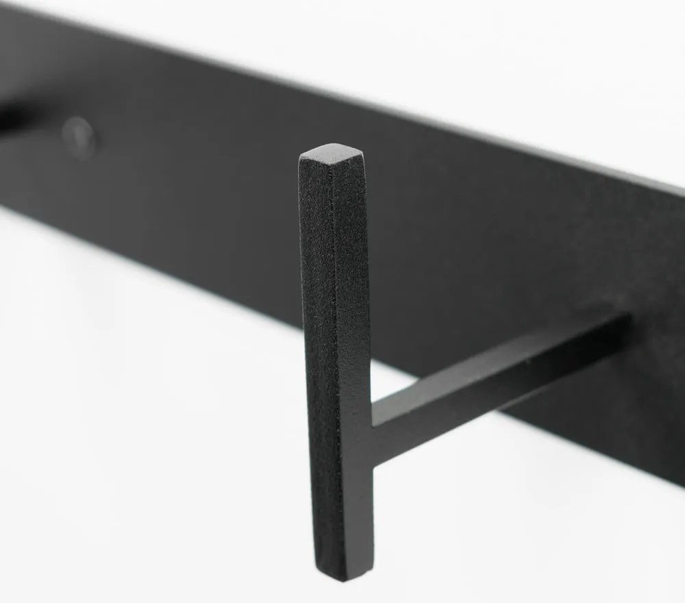 Czarny metalowy wieszak ścienny Chapman – Spinder Design