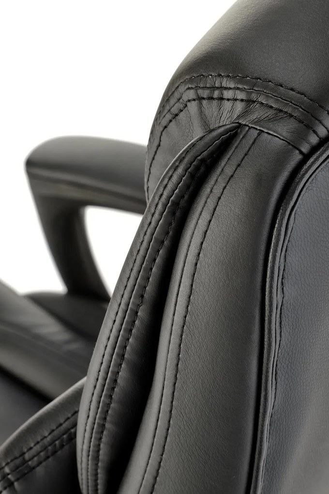 Czarny fotel biurowy z ekoskóry Mario Halmar