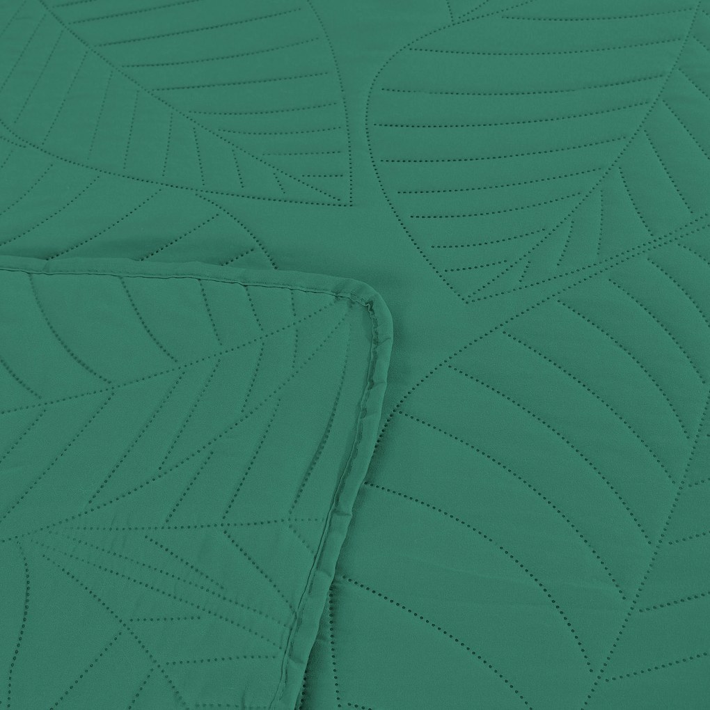 Zielona narzuta na łóżko ze wzorem LEAVES Rozmiar: 170 x 210 cm