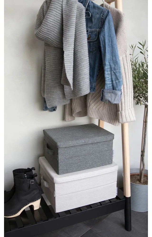 Beżowy tekstylny pojemnik z pokrywką 40x30x22 cm Soft Storage – Bigso