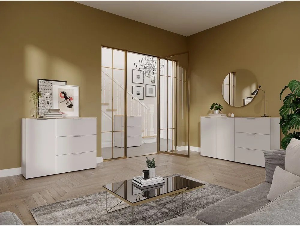 Kremowa komoda z matowym wykończeniem 151x98x40 cm Savoca – Germania