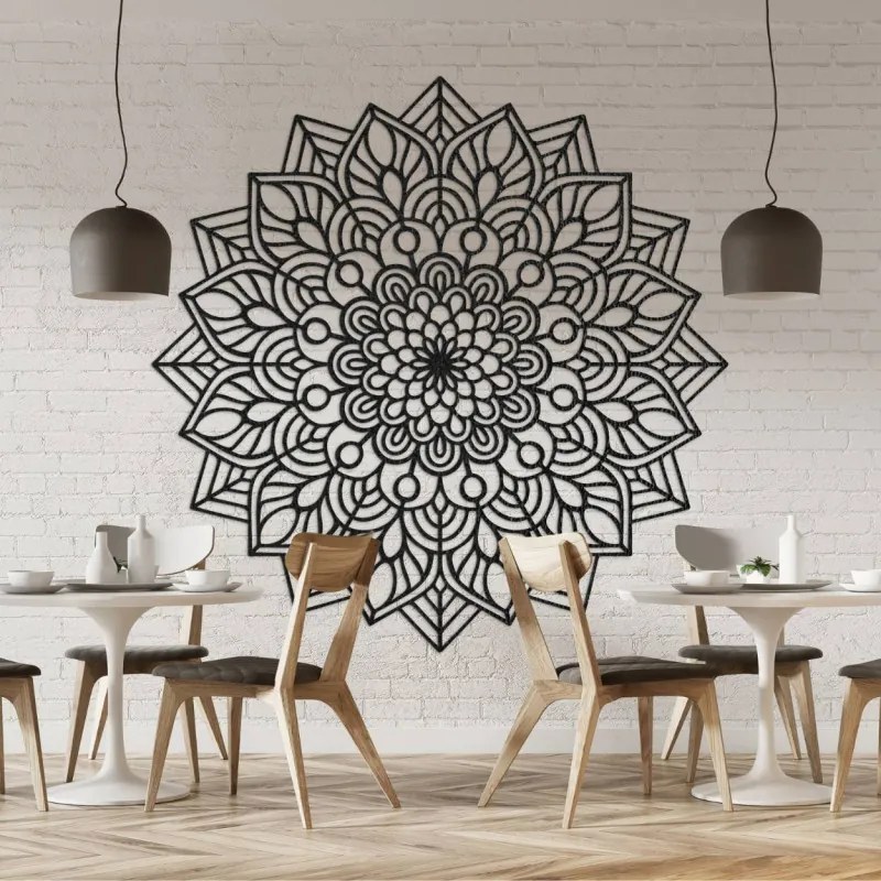 Drewniana mandala na ścianie | LAFET