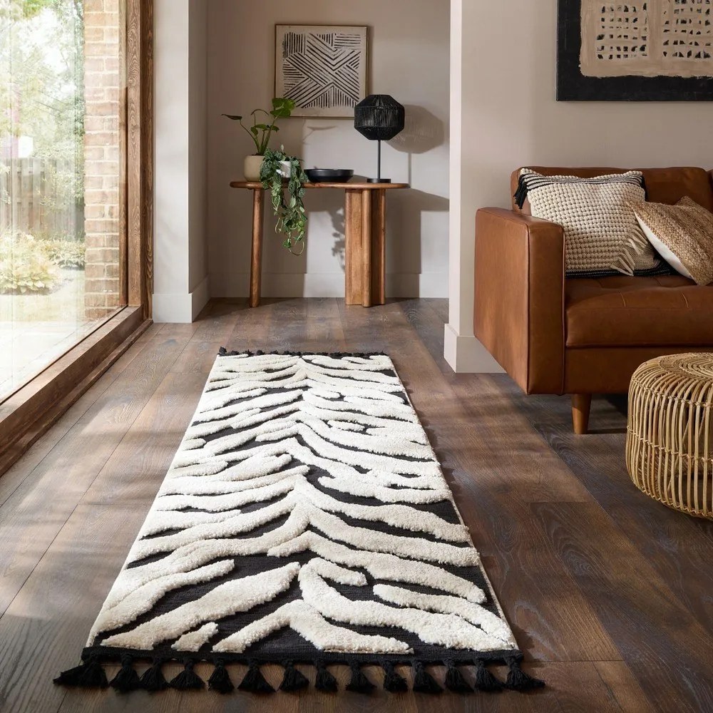 Czarno-biały chodnik 80x300 cm Esra Zebra – Flair Rugs