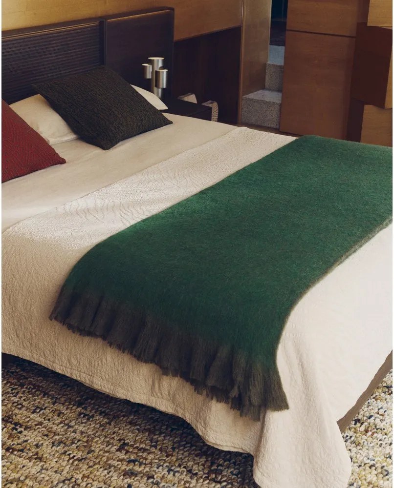 Narzuta żakardowa w kolorze kości słoniowej 180x260 cm Zenti – Kave Home