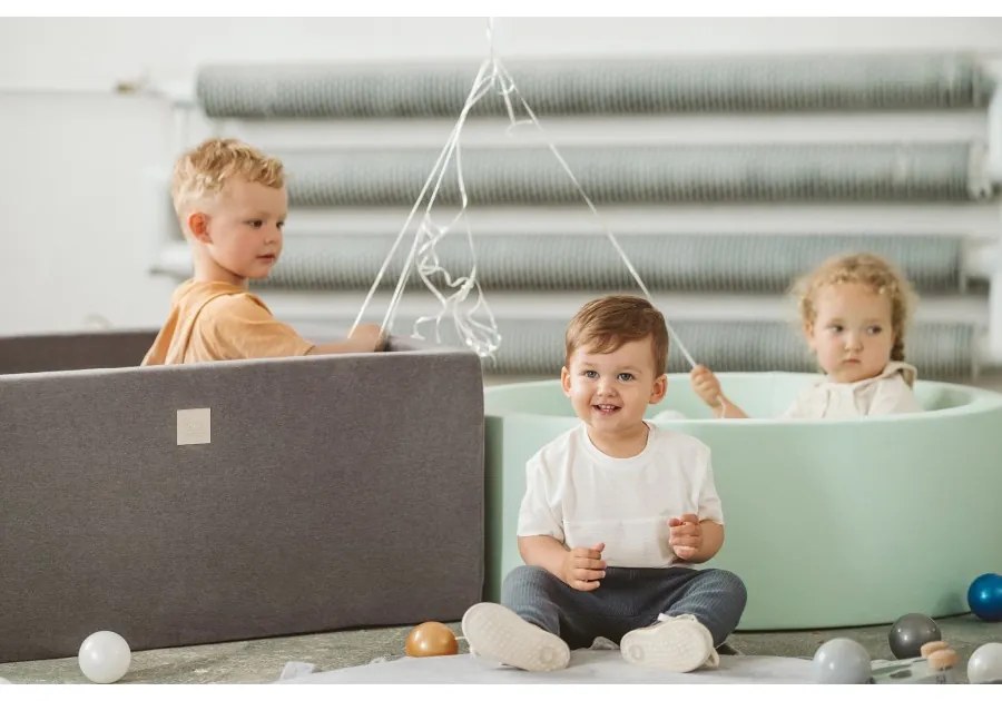 Kwadratowy suchy basen dla dziecka, 90x90x40,boucle, biały, bez piłek - meowbaby®