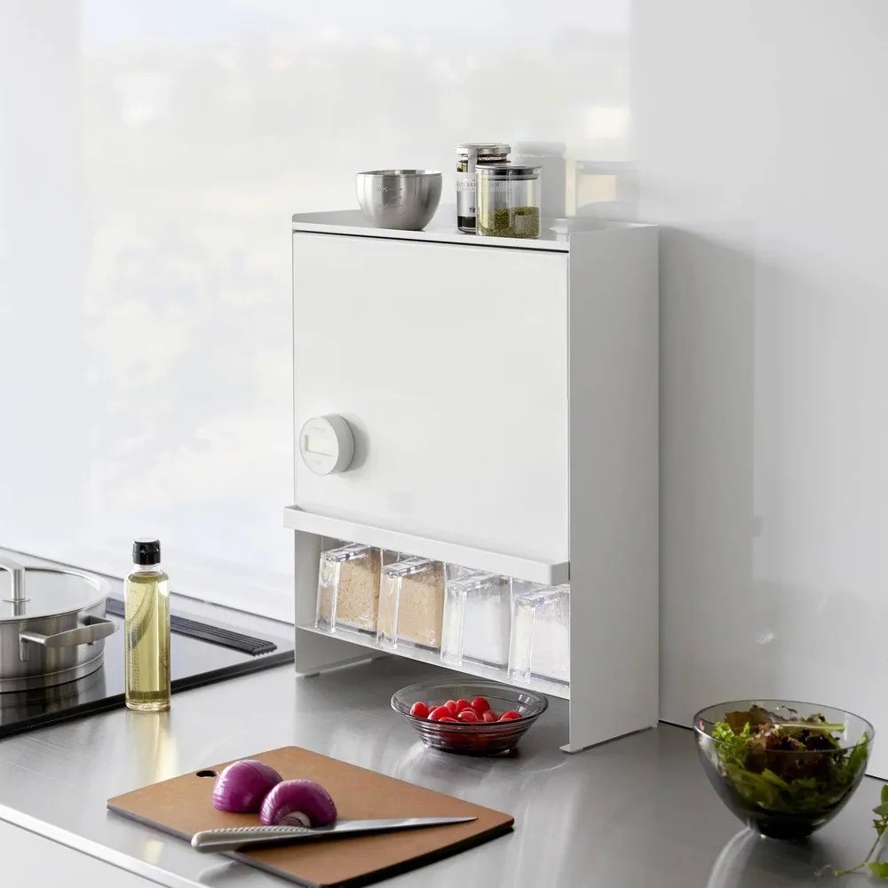 Metalowy organizer na przyprawy Tower – YAMAZAKI