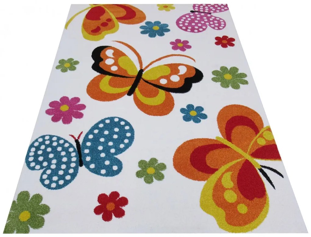 Kremowy dywan dla dzieci w motylki H2-G12