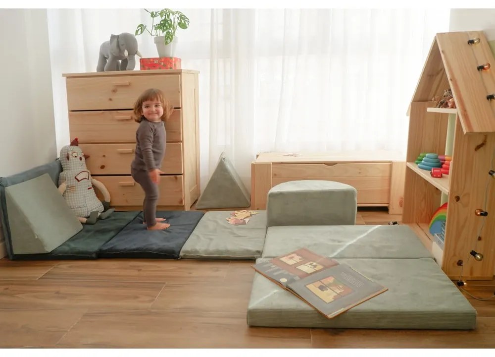 Jasnoniebieski sztruksowy piankowy plac zabaw Bloque Montessori – Little Nice Things