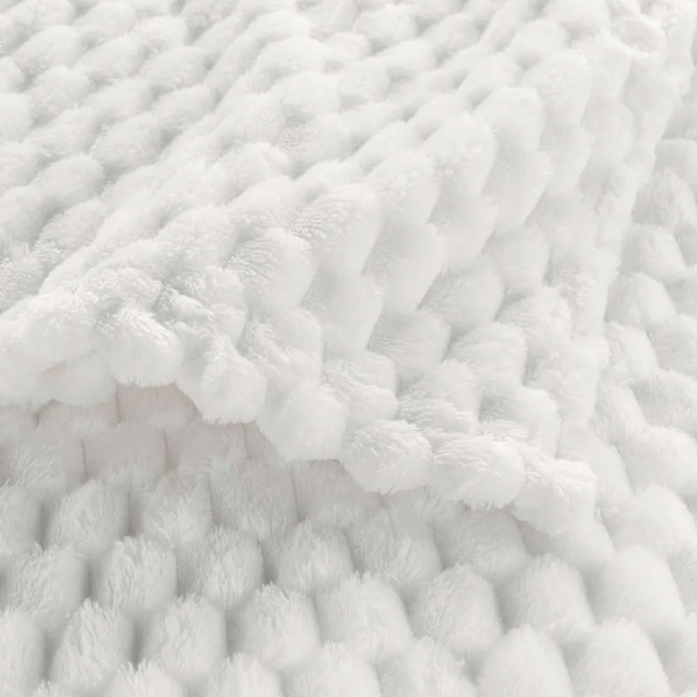Kremowy koc z mikfroflaneli 125x150 cm Mini Frosty – douceur d'intérieur